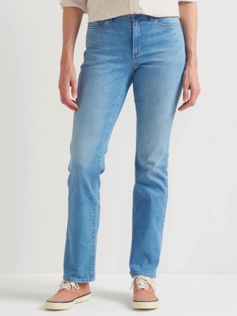 Eddie Bauer Venture Stretch High Rise Bootcut Jeans Size 14T Creek Wash Comfy